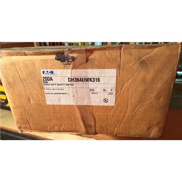 Eaton 200A DH364UWK316 Heavy Duty Safety Switch in Box