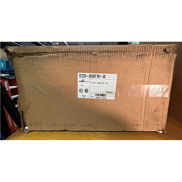 Eaton Cooper B-Line 121224-4XSWT M1-00 Wiring Trough Enclosure in Box