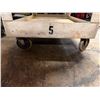 Image 6 : Heavy Duty Plastic 2-Tier Utility Cart 45" x 25" x 39"