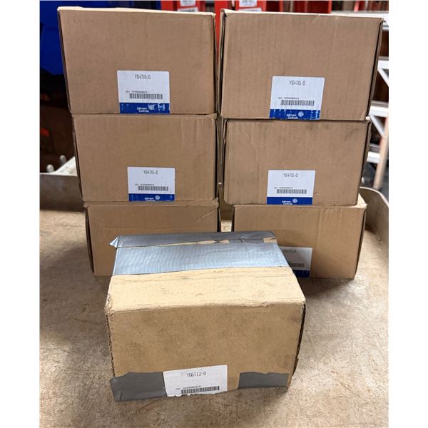 Qty 7 Boxes Johnson Controls Y64T15-0 UL Class 2 Control Transformers