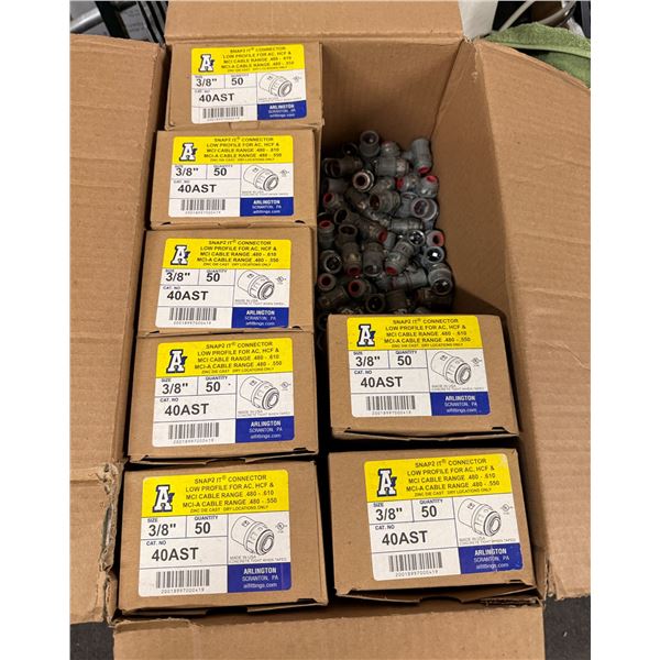 Box Multiple Arlington 40AST Snap-2 It Connectors (Qty may vary)