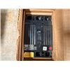 Image 6 : Qty 3 Boxes Eaton Cutler-Hammer & GE  Industrial Circuit Breakers, Misc Sizes