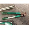 Image 4 : Greenlee 1810 Little Kicker Offset Bender, Cable Cutters & Wiremold 605 Raceway Cutter