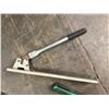 Image 6 : Greenlee 1810 Little Kicker Offset Bender, Cable Cutters & Wiremold 605 Raceway Cutter