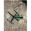 Image 2 : Greenlee 9528 Floor Mount Cable Caddy