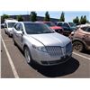 Image 2 : 2010 Lincoln MKT