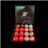 Image 2 : Kasey Kahne Edition NASCAR Pool Balls & McDermott Pool Cue