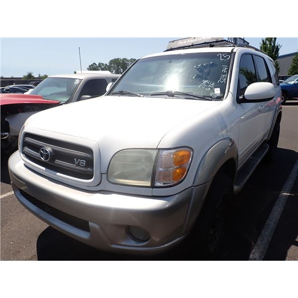 2004 Toyota Sequoia