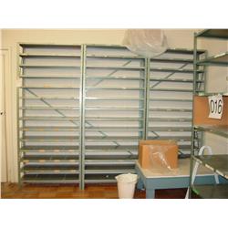 METAL SHELVES (X4)