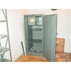 HERRING HALL MARVIN SAFE  W/COMBO & KEY