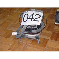 SHOP VAC