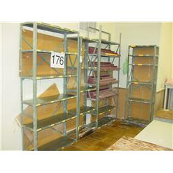METAL SHELVES (X4)