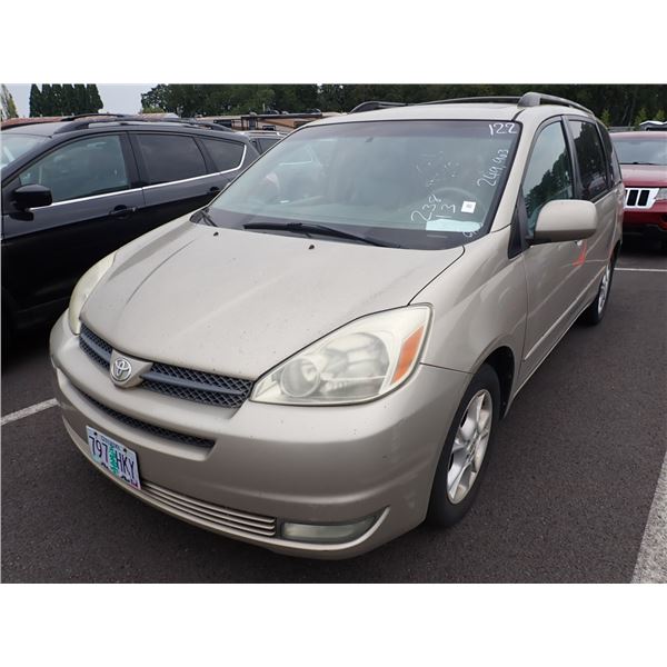 2005 Toyota Sienna