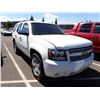 Image 2 : 2013 Chevrolet Tahoe RUNS WITH MECHANICAL PROBLEMS