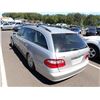 Image 4 : 2004 Mercedes-Benz E320 RUNS WITH MECHANICAL PROBLEMS