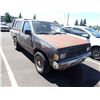 Image 2 : 1992 Nissan Pickup RUNS WITH MECHANICAL PROBLEMS