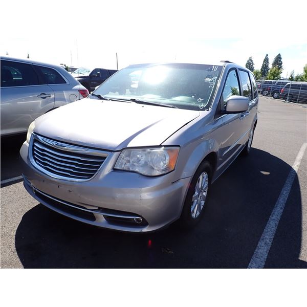 2014 Chrysler Town and Country