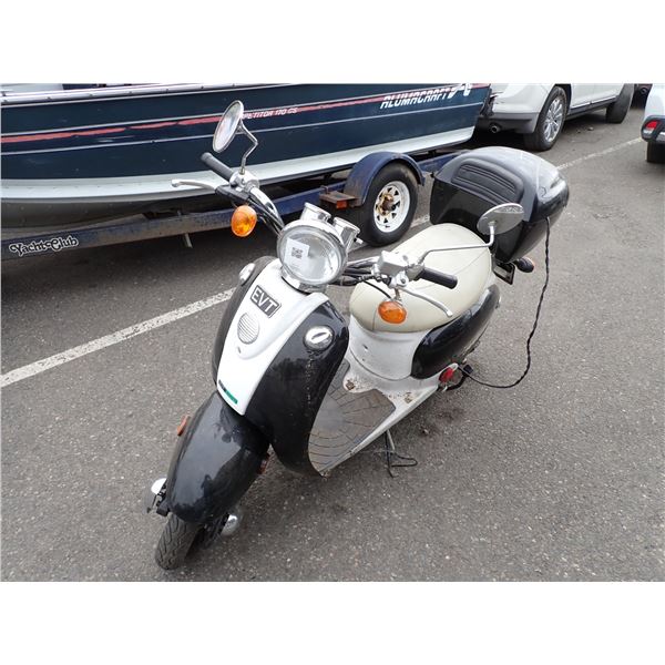 2008 Bravo Moped