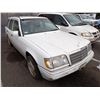 Image 2 : 1994 Mercedes-Benz E320