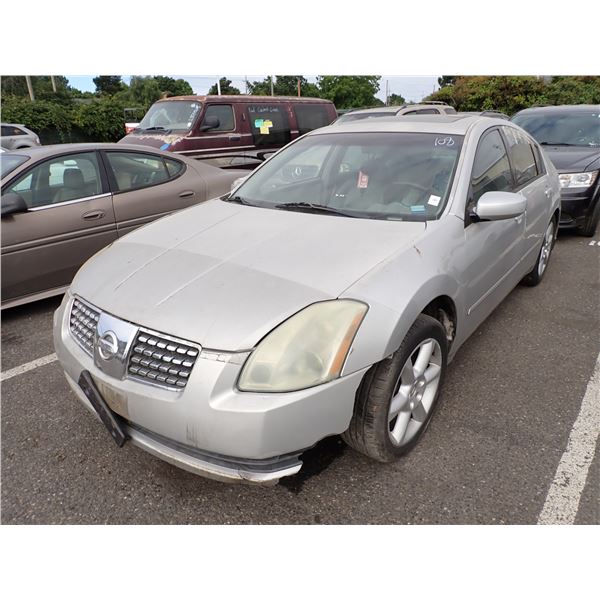 2004 Nissan Maxima