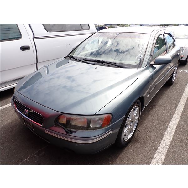 2004 Volvo S60