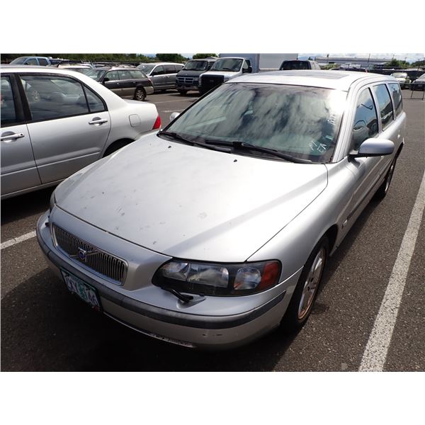 2004 Volvo V70