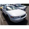 Image 2 : 1999 Buick Regal