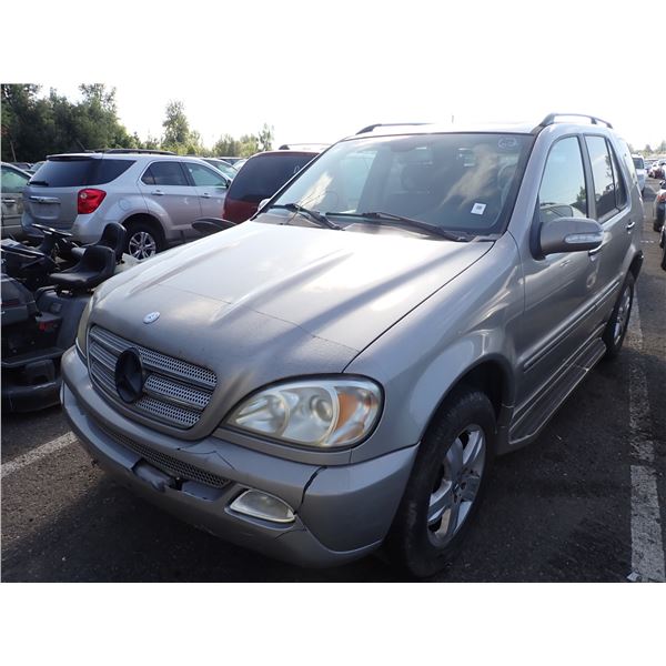 2005 Mercedes-Benz ML350