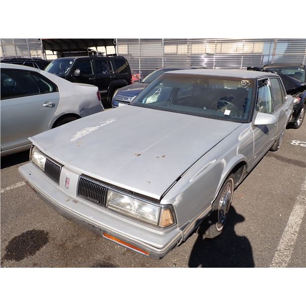 1989 Oldsmobile Delta Eighty-Eight Royale