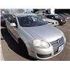 Image 2 : 2010 Volkswagen Jetta