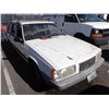 Image 2 : 1991 Volvo 740