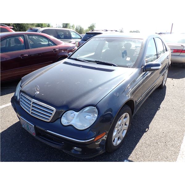 2005 Mercedes-Benz C240