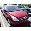 Image 2 : 2008 Hyundai Entourage