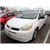 Image 1 : 2004 Toyota Sienna