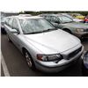 Image 2 : 2004 Volvo V70