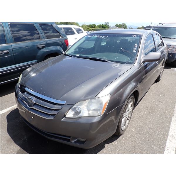 2006 Toyota Avalon