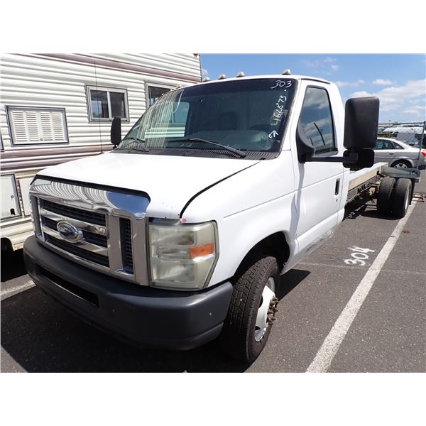2011 Ford E-450 Super Duty
