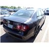 Image 3 : 2010 Volkswagen Jetta
