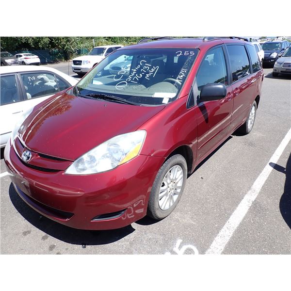 2010 Toyota Sienna