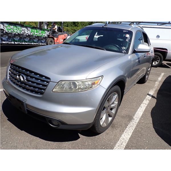 2004 Infiniti FX35