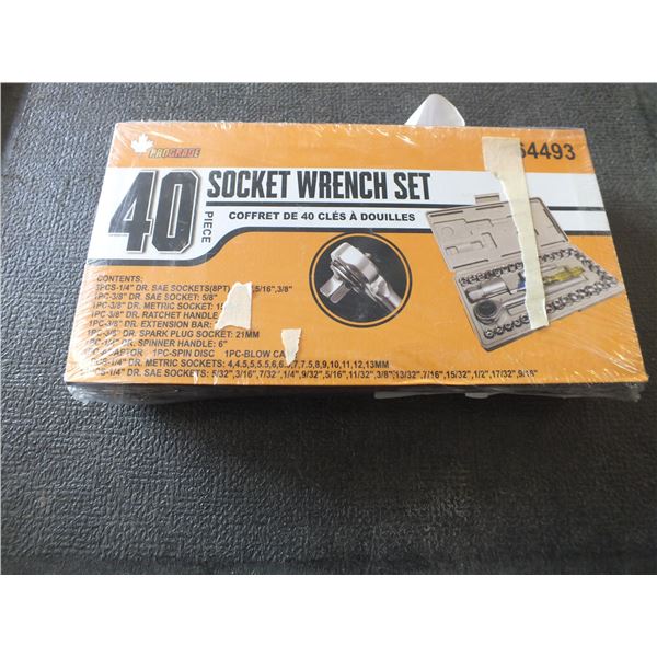 40pc Socket Wrench Set