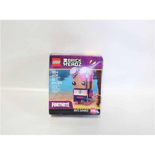 LEGO FORTNITE BRITE BOMBER BRICK HEADZ NEW