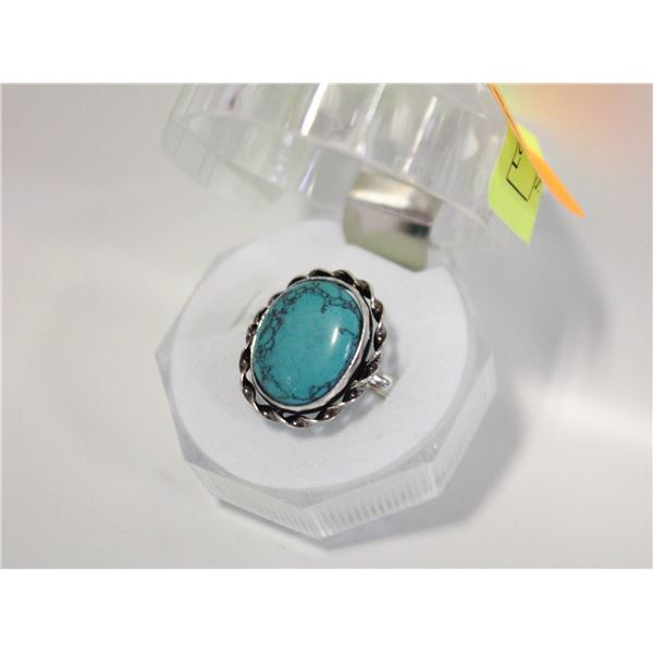 SZ. 8 925 STERLING SILVER BEZEL DETAILED RING