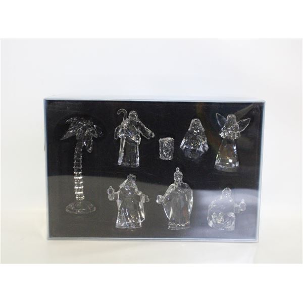 HOME.SENCE GLASS NATIVITY SET
