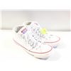 Image 1 : LADIES SZ 8.5 CONVERSE ALL STARS