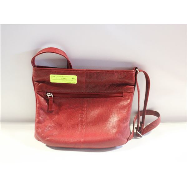 WOMENS RED LEATHER PURSE