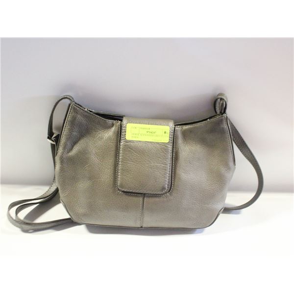 DEREK ALEXANDER GREY LEATHER PURSE