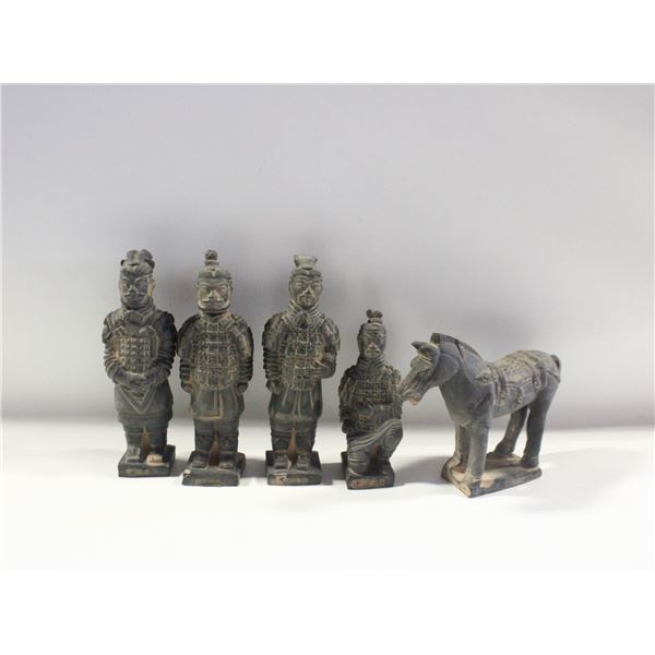 VINTAGE TERRACOTTA CHINESE WARRIOR FIGURES (5)