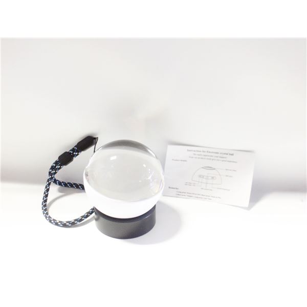 ESTATE ELECTRONIC CRYSTAL BALL WITH