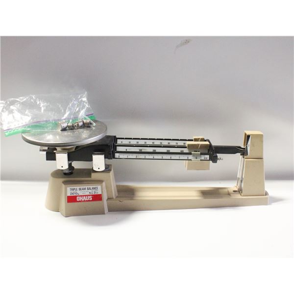 OHAUS TRIPLE BEAM BALANCE SCALE 700 SERIES/
